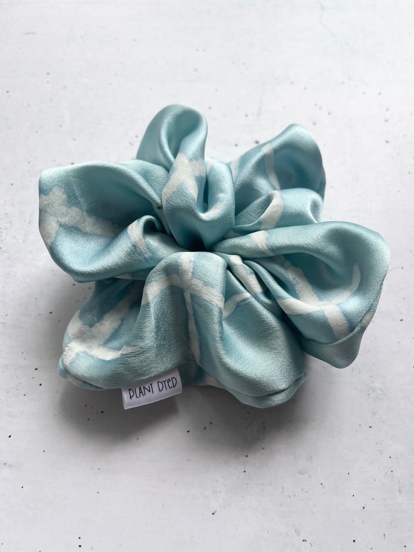 Indigo Dyed Scrunchie - Jumbo