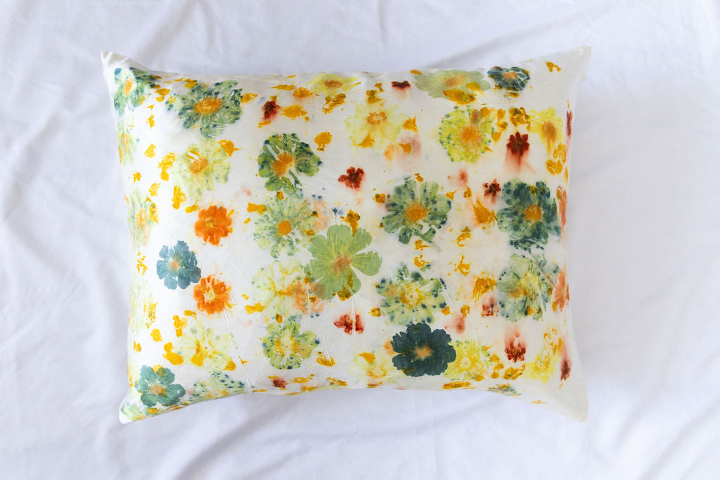 Plant-Dyed Silk Pillowcase - Cosmos Print