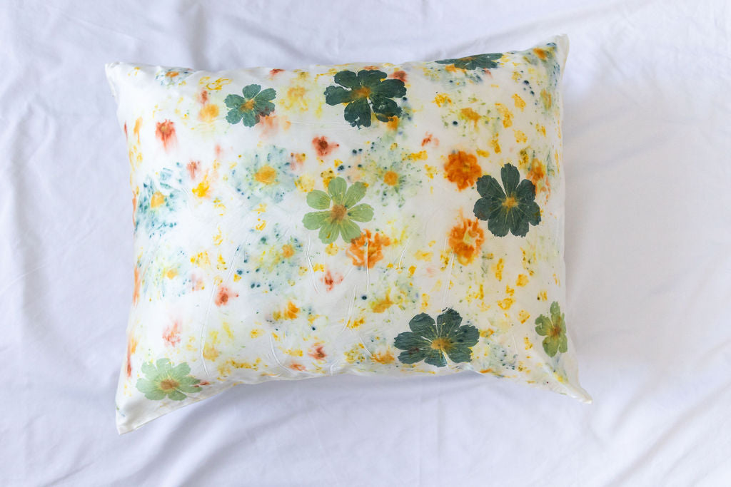 Plant-Dyed Silk Pillowcase - Cosmos Print